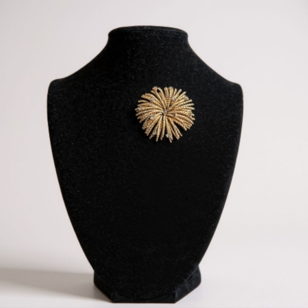 Vintage Gold Tone Rhinestone Starburst Brooch